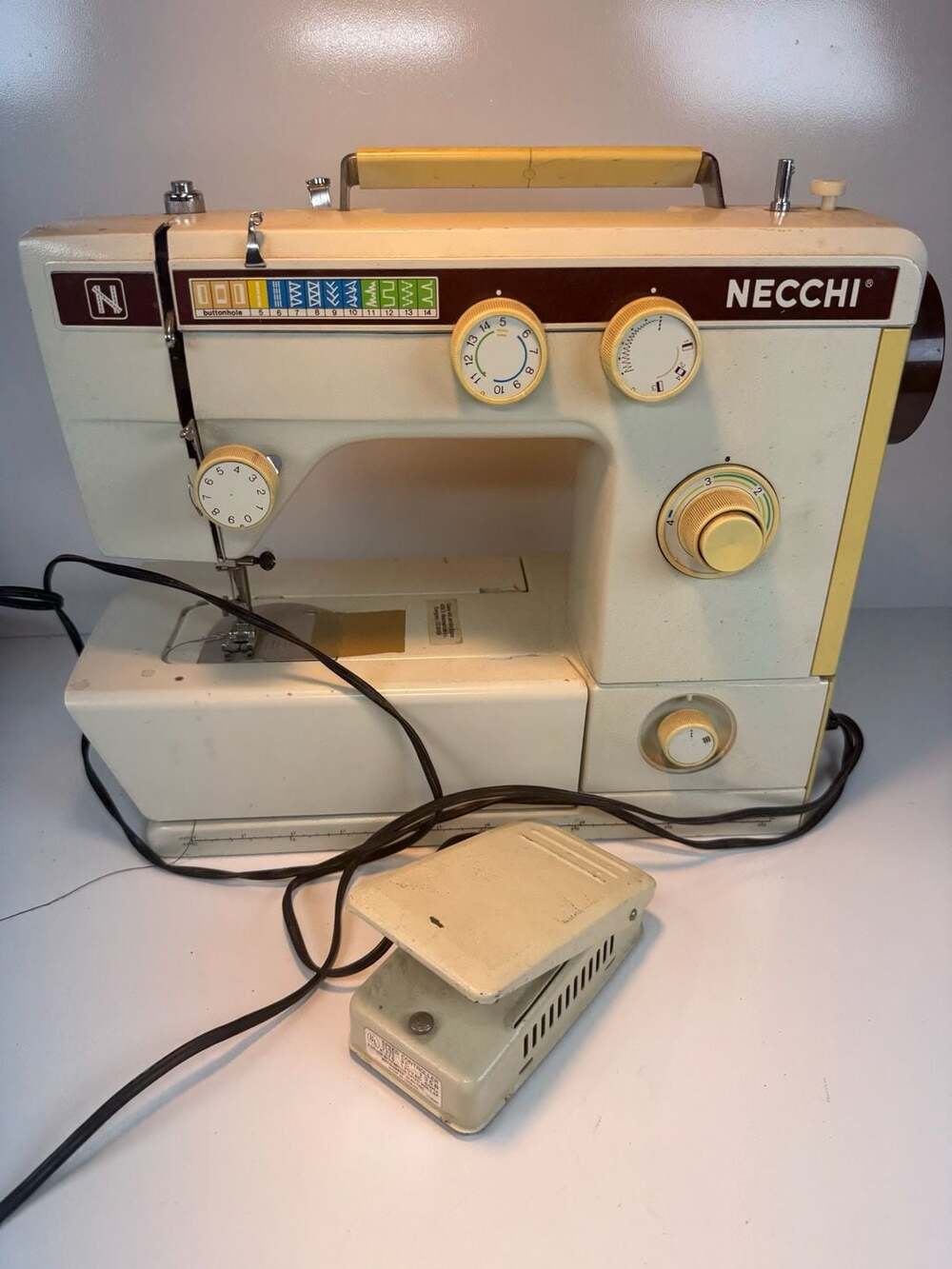 Necchi 531FA Sewing Machine With Foot Pedal Vintage